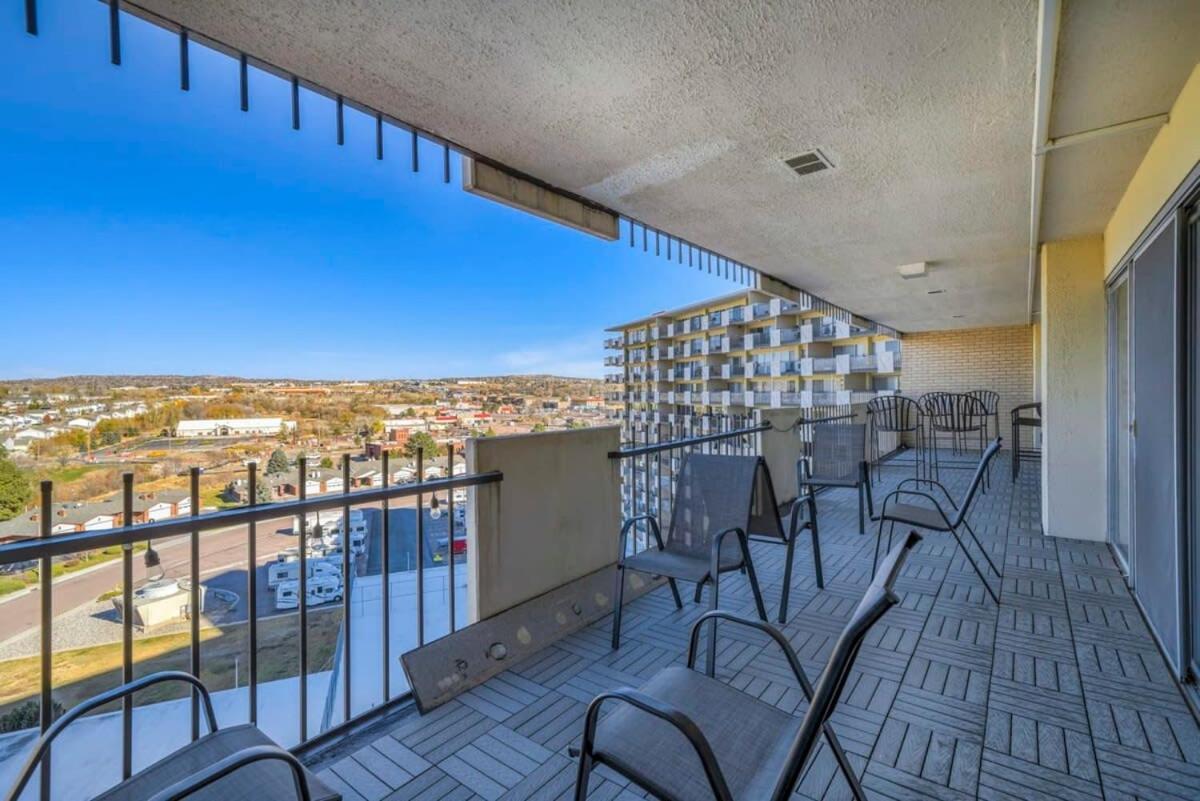 2Bd Luxury Condo Cocktail Lounge Beautiful Views Colorado Springs Exterior photo